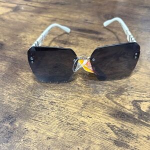 Stylish Black Sunglasses